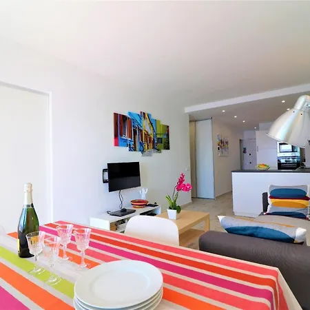 Europa - Barneda Premium Apartament